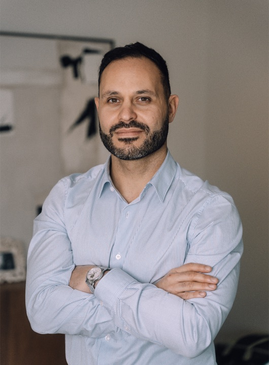 Dr. César Torre